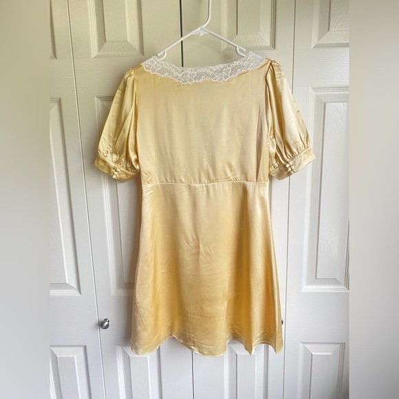 New Reformation Avin Silk Mini Dress Blonde - Picture 11 of 16